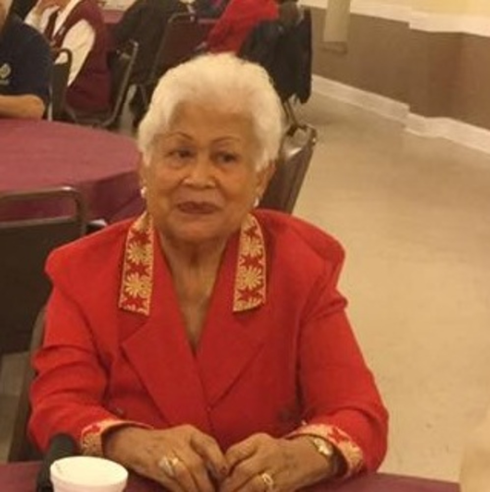 Meet your Posher, Mae